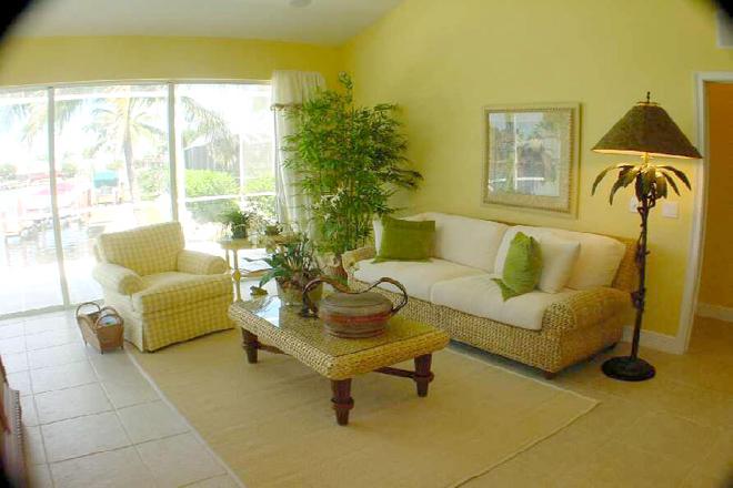 6 Zimmer Muster Villa Marco Island / Florida :  Wohnbereich 